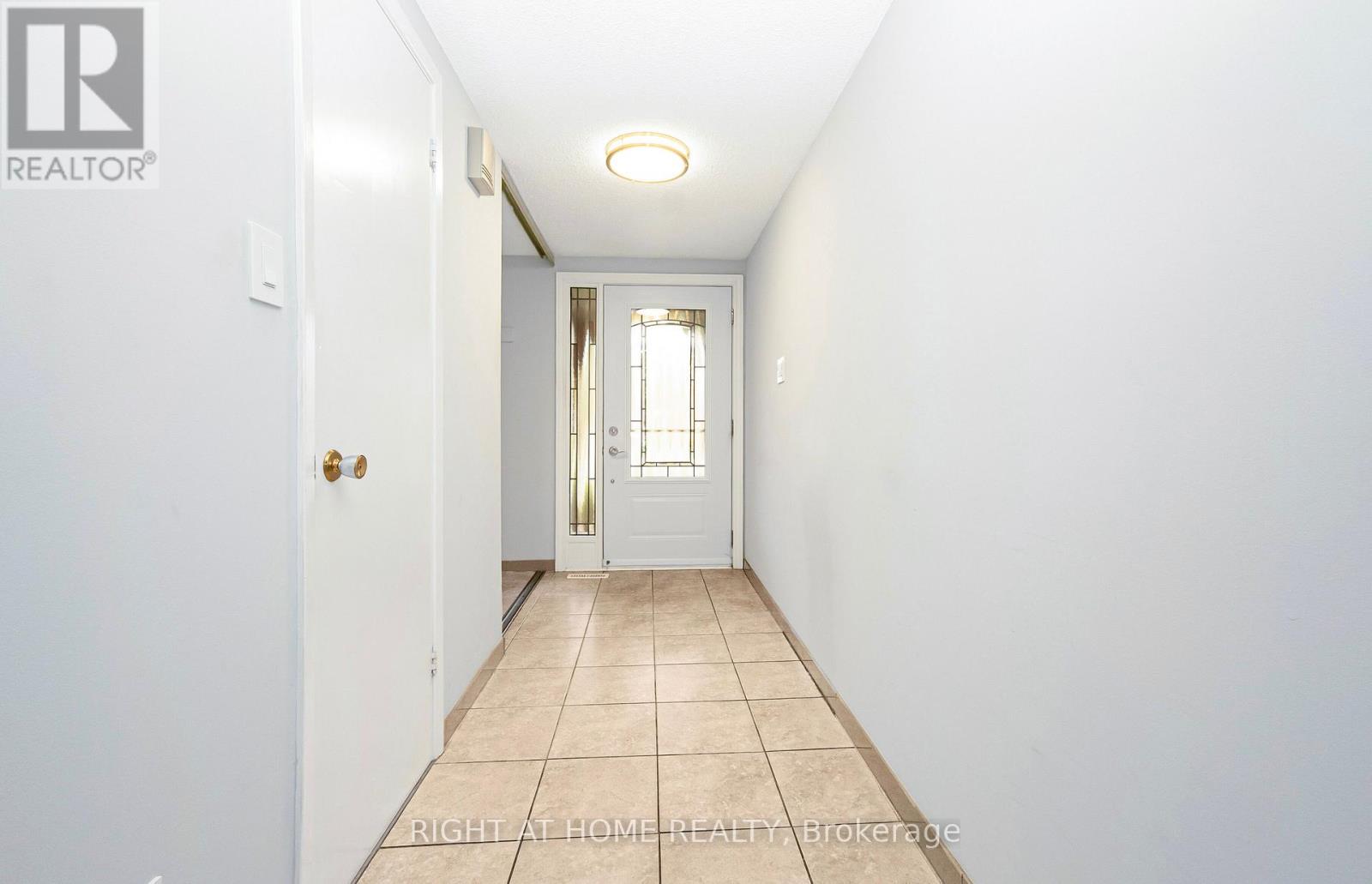9 - 4165 Fieldgate Drive, Mississauga, Ontario  L4W 2M9 - Photo 7 - W13060390