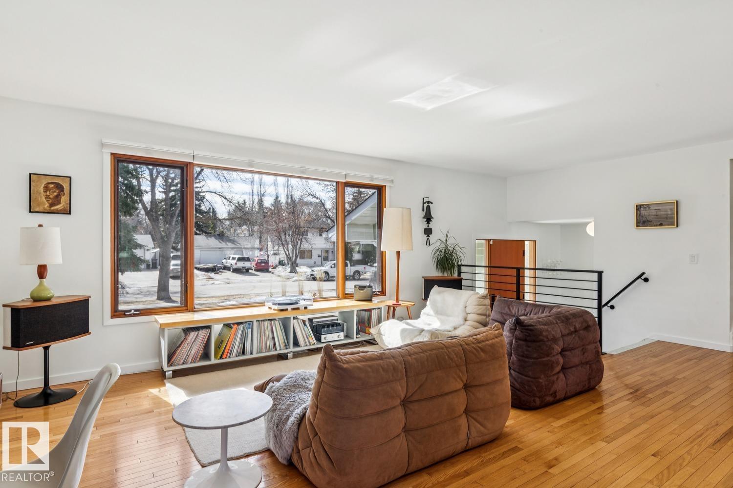 15608 75 Av Nw, Edmonton, Alberta  T5R 2Z3 - Photo 5 - E4482521
