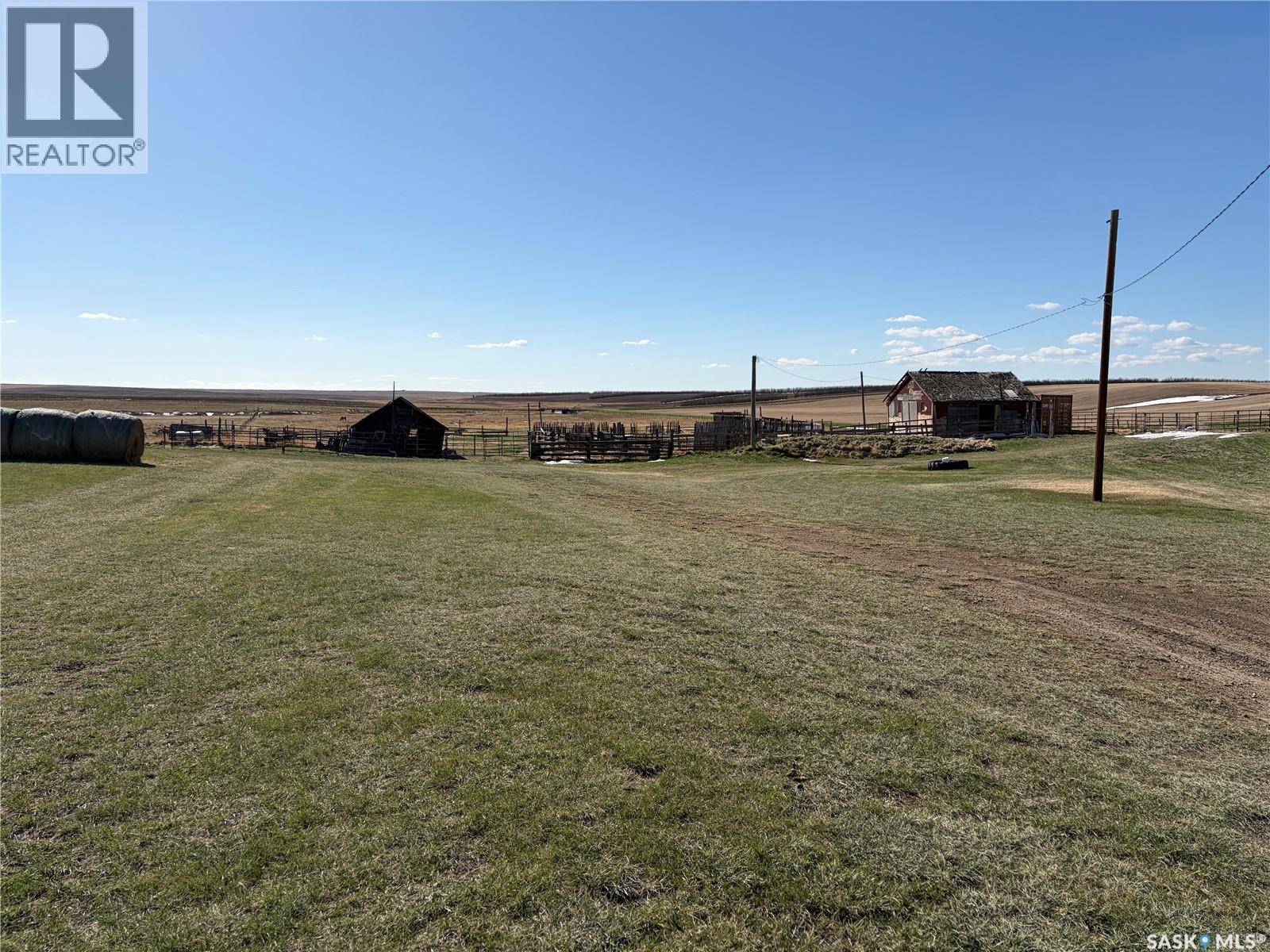 Wallis  Farm, Wise Creek Rm No. 77, Saskatchewan  S0N 2M0 - Photo 37 - SK034318