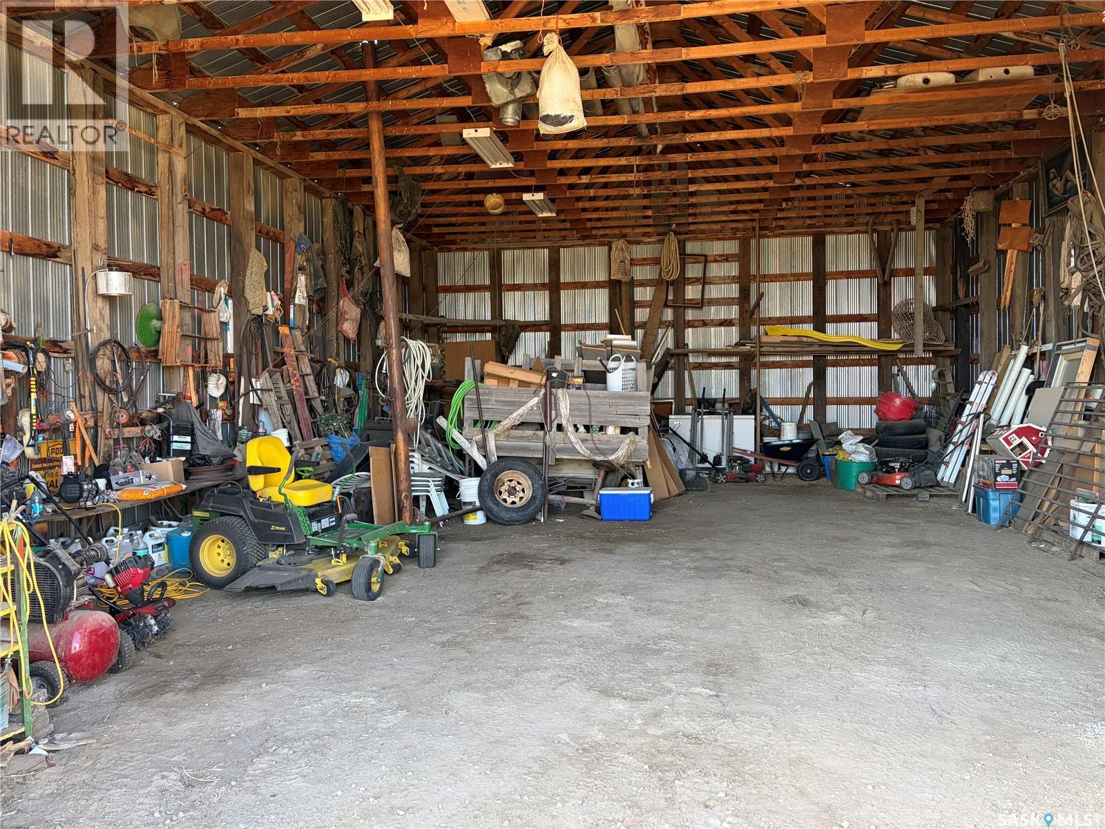 Wallis  Farm, Wise Creek Rm No. 77, Saskatchewan  S0N 2M0 - Photo 39 - SK034318
