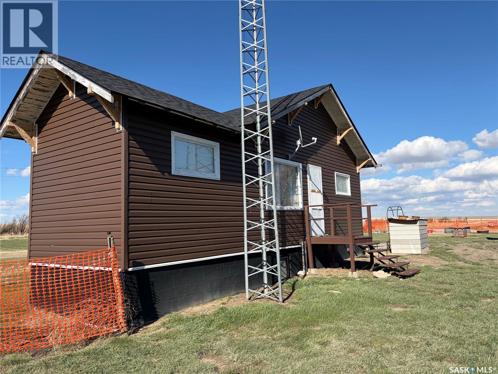 Wallis  Farm, Wise Creek Rm No. 77, Saskatchewan  S0N 2M0 - Photo 4 - SK034318