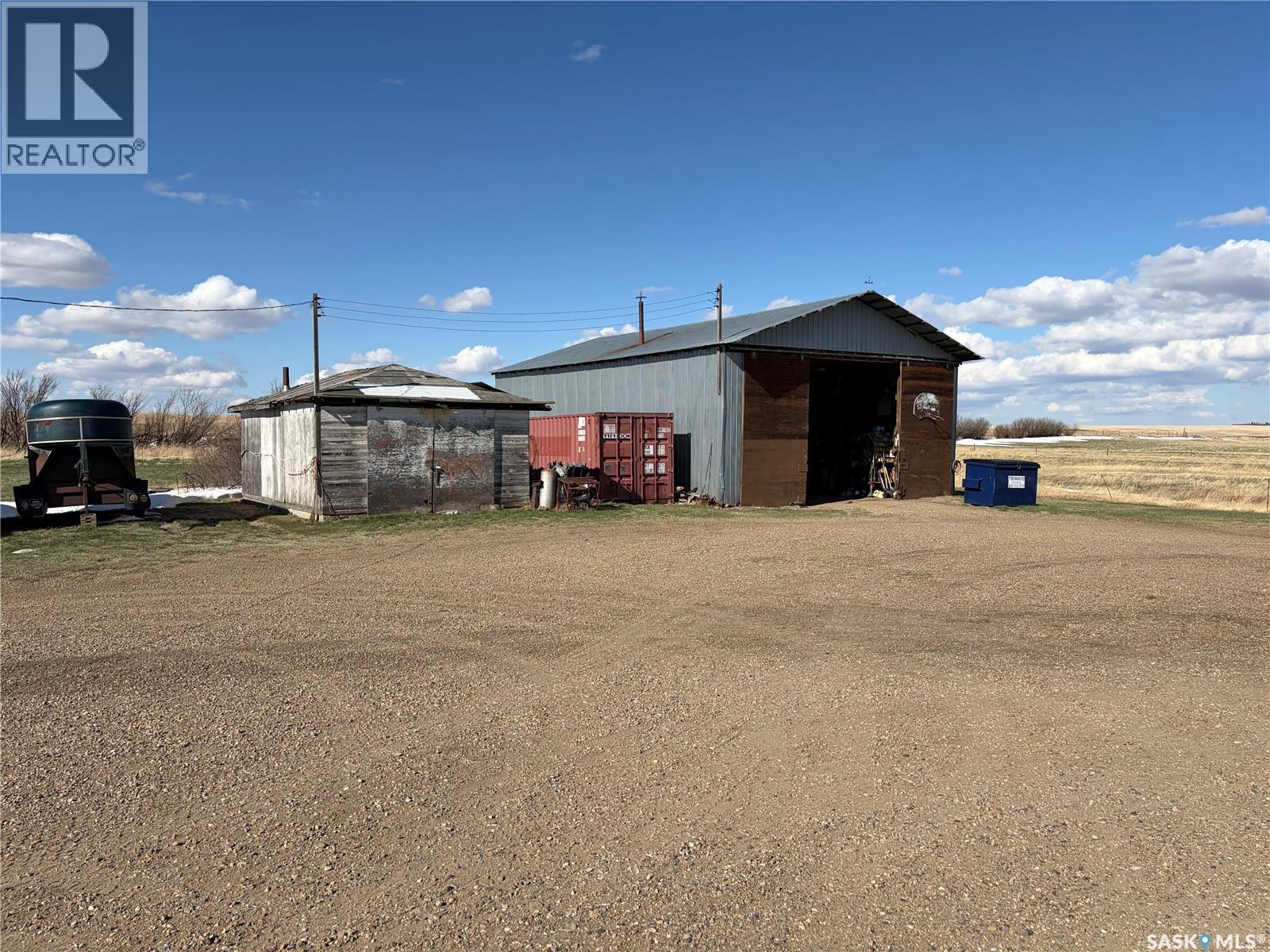 Wallis  Farm, Wise Creek Rm No. 77, Saskatchewan  S0N 2M0 - Photo 6 - SK034318