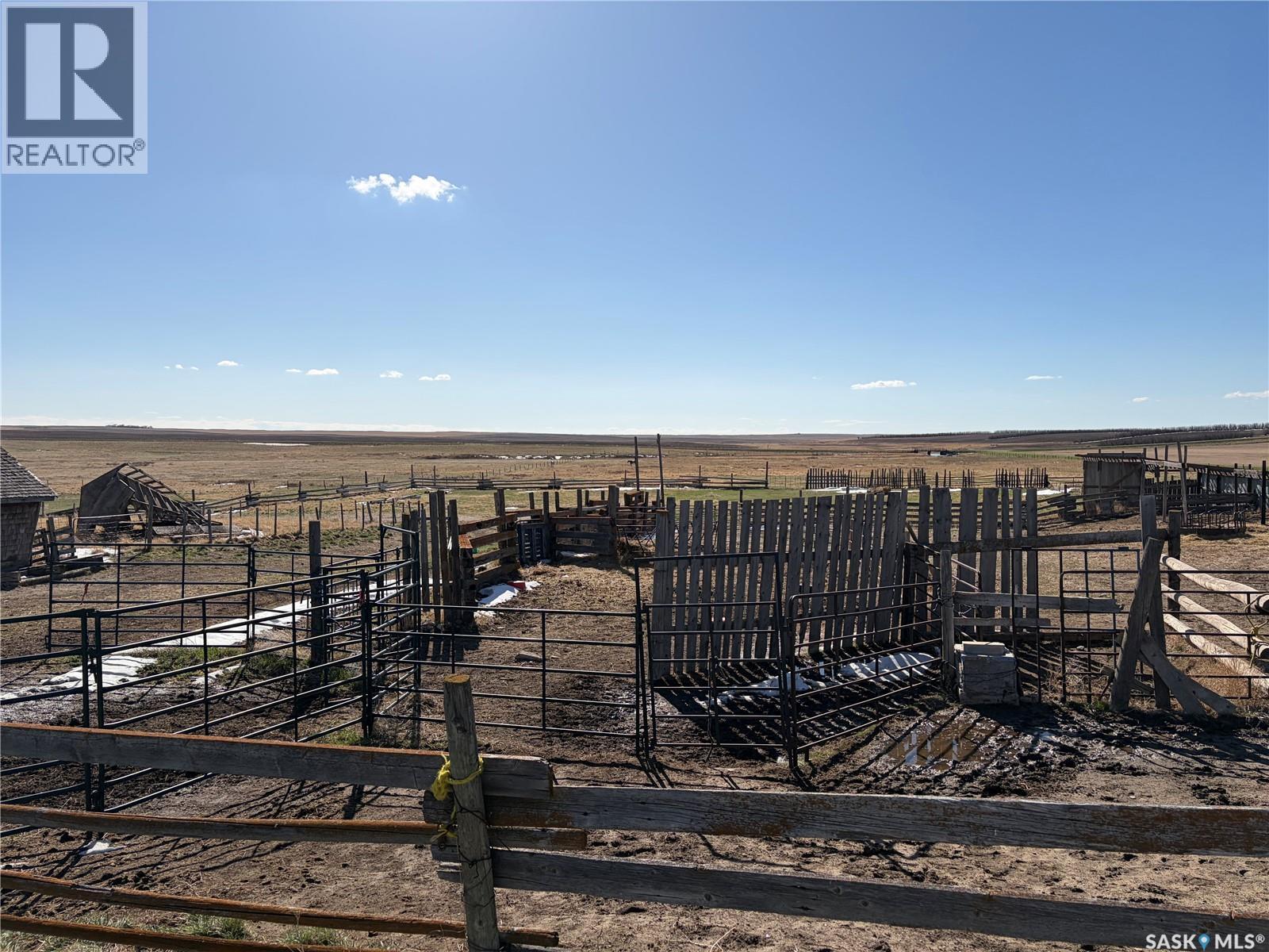 Wallis  Farm, Wise Creek Rm No. 77, Saskatchewan  S0N 2M0 - Photo 7 - SK034318
