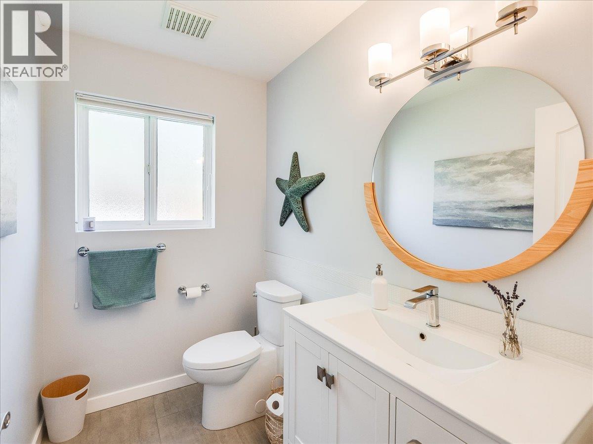 3312 Southridge Drive, Castlegar, British Columbia  V1N 4G1 - Photo 50 - 10385224