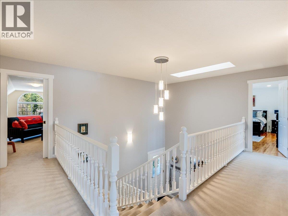 3312 Southridge Drive, Castlegar, British Columbia  V1N 4G1 - Photo 44 - 10385224