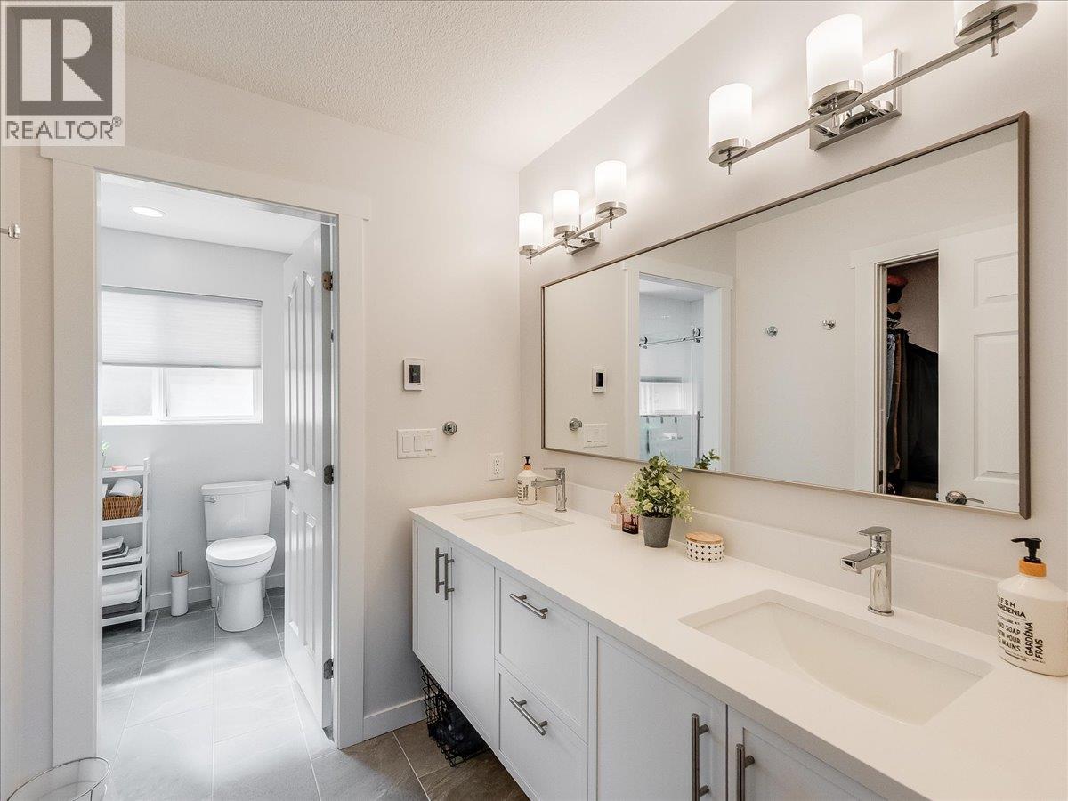 3312 Southridge Drive, Castlegar, British Columbia  V1N 4G1 - Photo 39 - 10385224