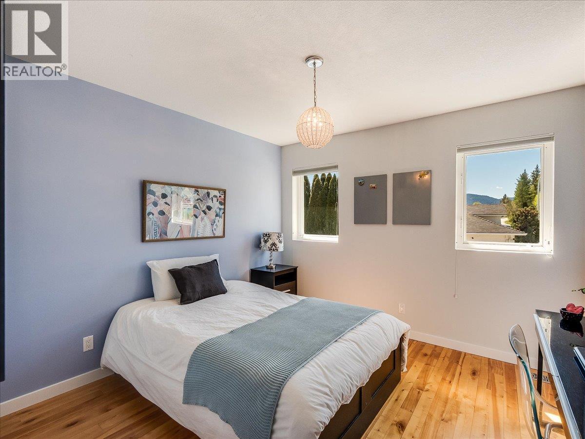 3312 Southridge Drive, Castlegar, British Columbia  V1N 4G1 - Photo 30 - 10385224