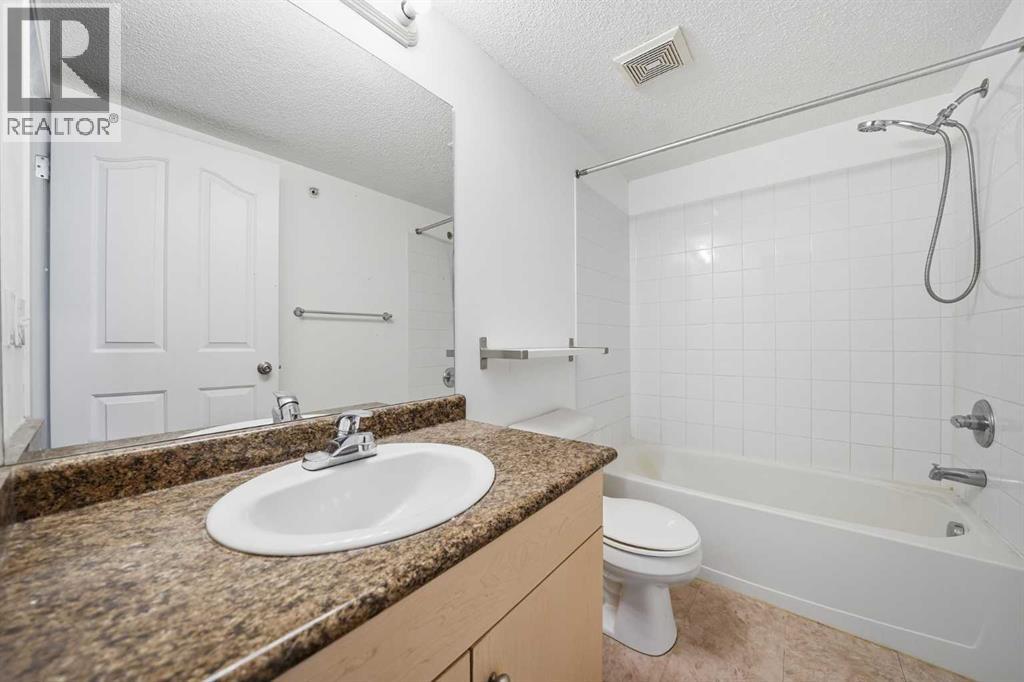 2408, 8 Bridlecrest Drive SW, Calgary, Alberta  T2Y 0H7 - Photo 18 - A2294434