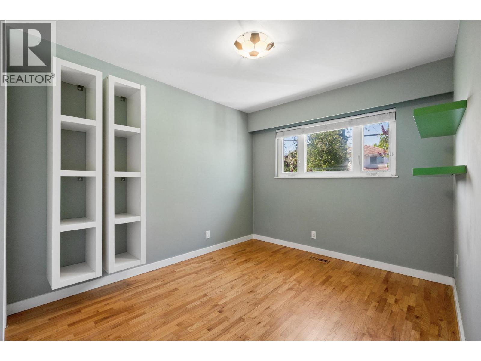 7621 Elliott Street, Vancouver, British Columbia  V5S 2N8 - Photo 14 - R3117565