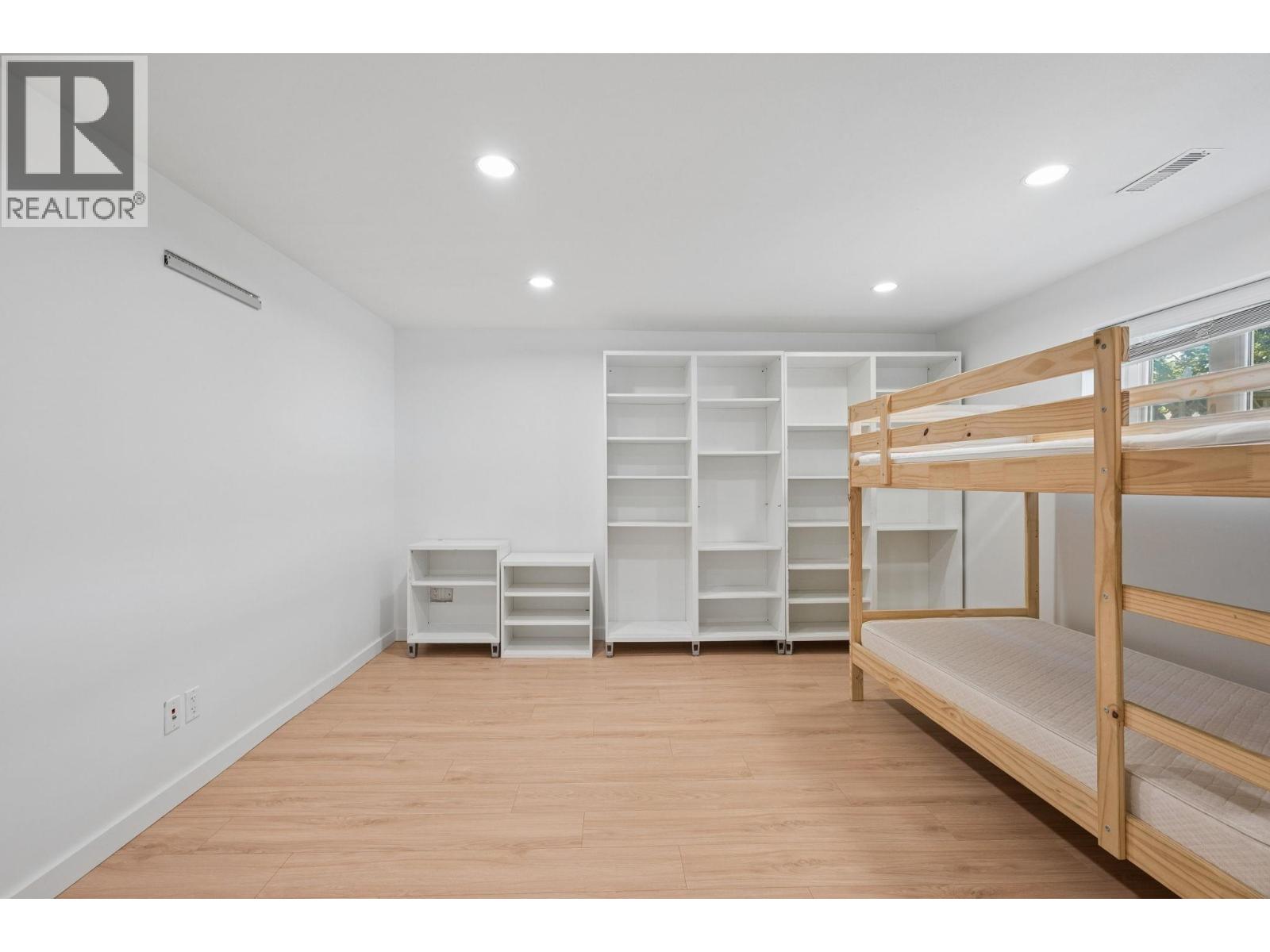 7621 Elliott Street, Vancouver, British Columbia  V5S 2N8 - Photo 24 - R3117565