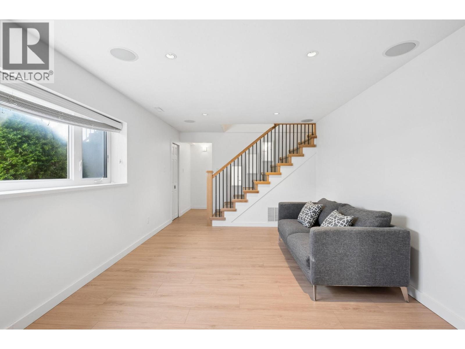 7621 Elliott Street, Vancouver, British Columbia  V5S 2N8 - Photo 20 - R3117565