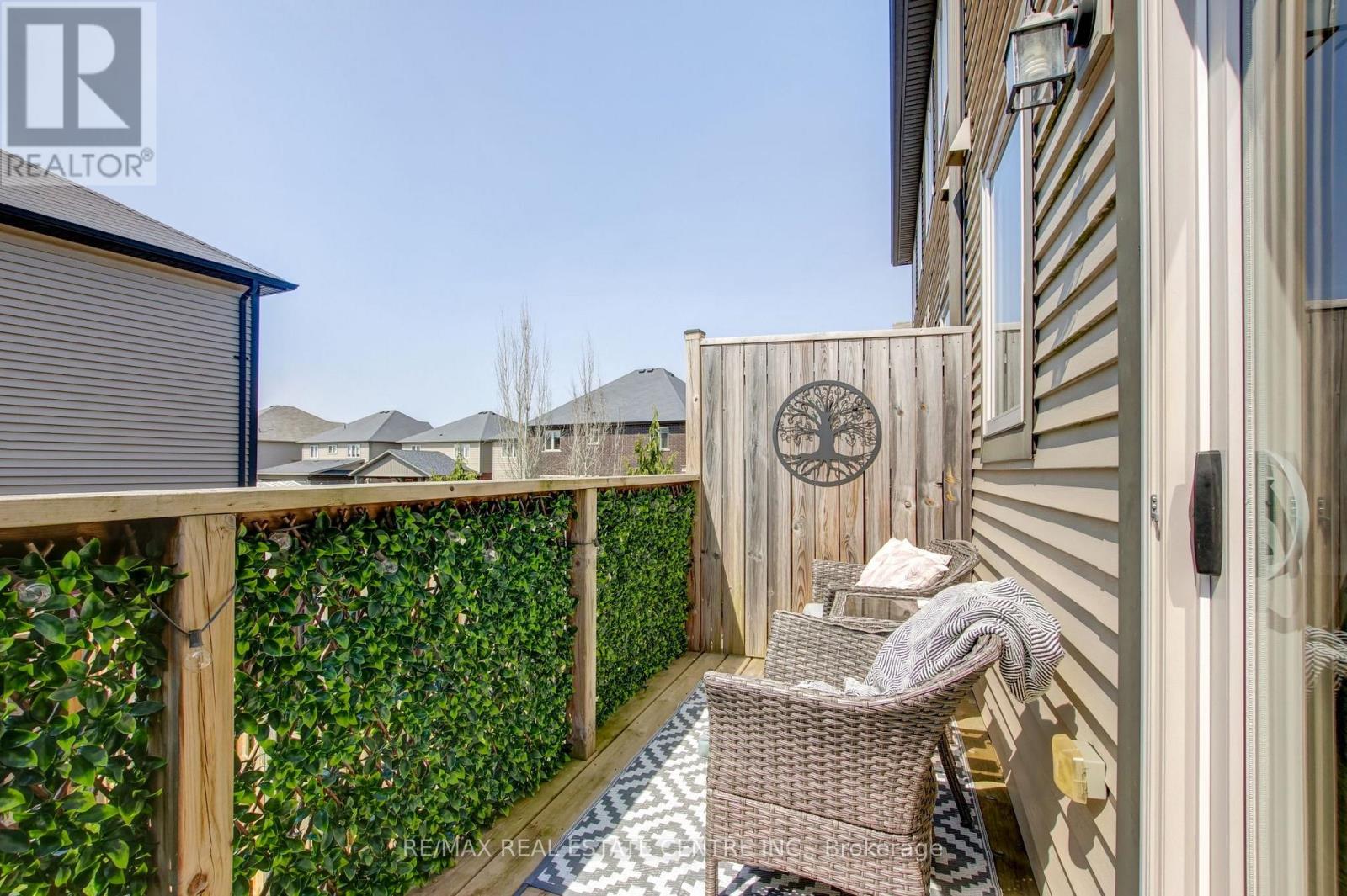 4 - 247 Festival Way, Hamilton, Ontario  L0R 1C0 - Photo 21 - X13060434