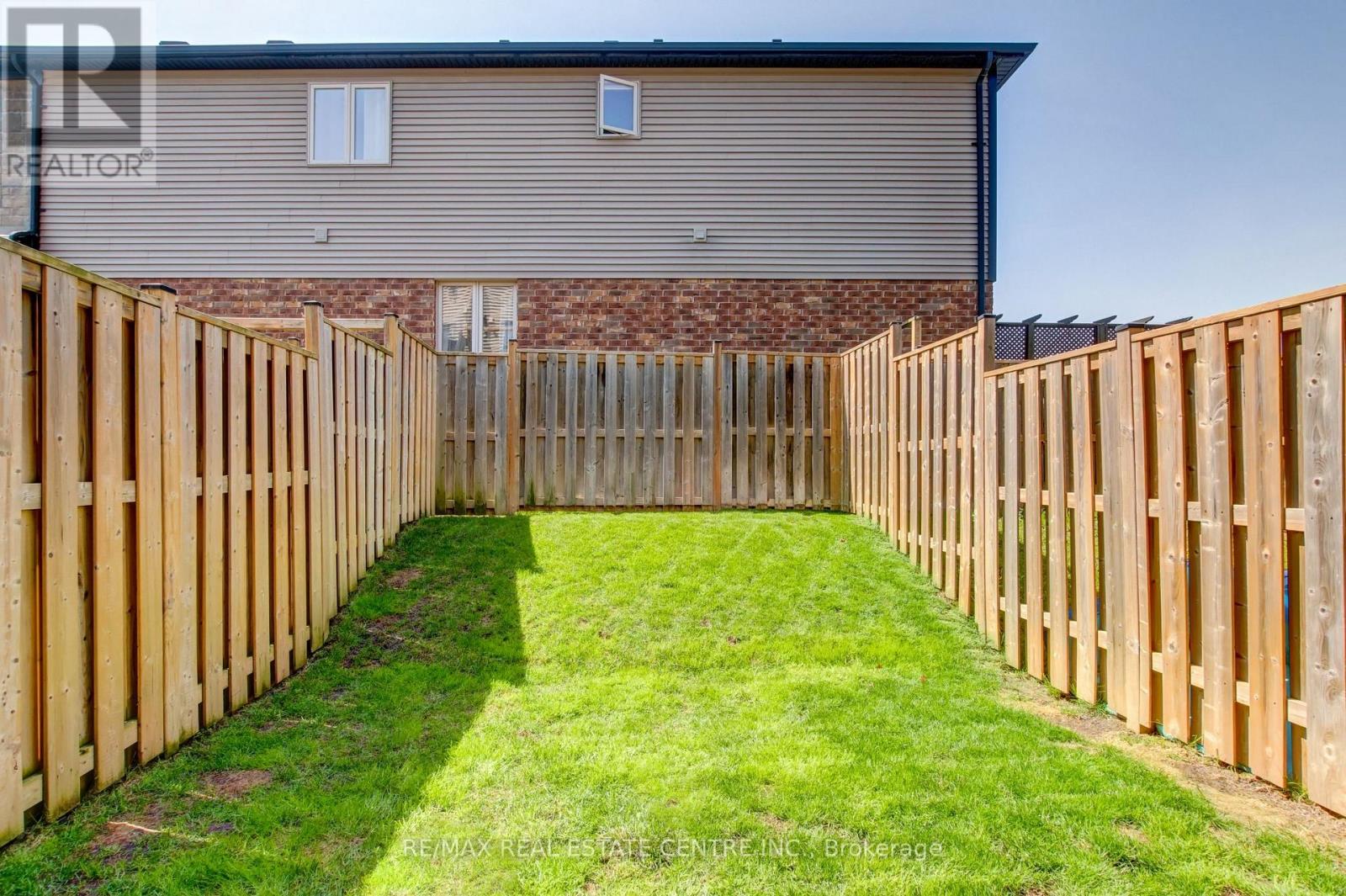 4 - 247 Festival Way, Hamilton, Ontario  L0R 1C0 - Photo 38 - X13060434