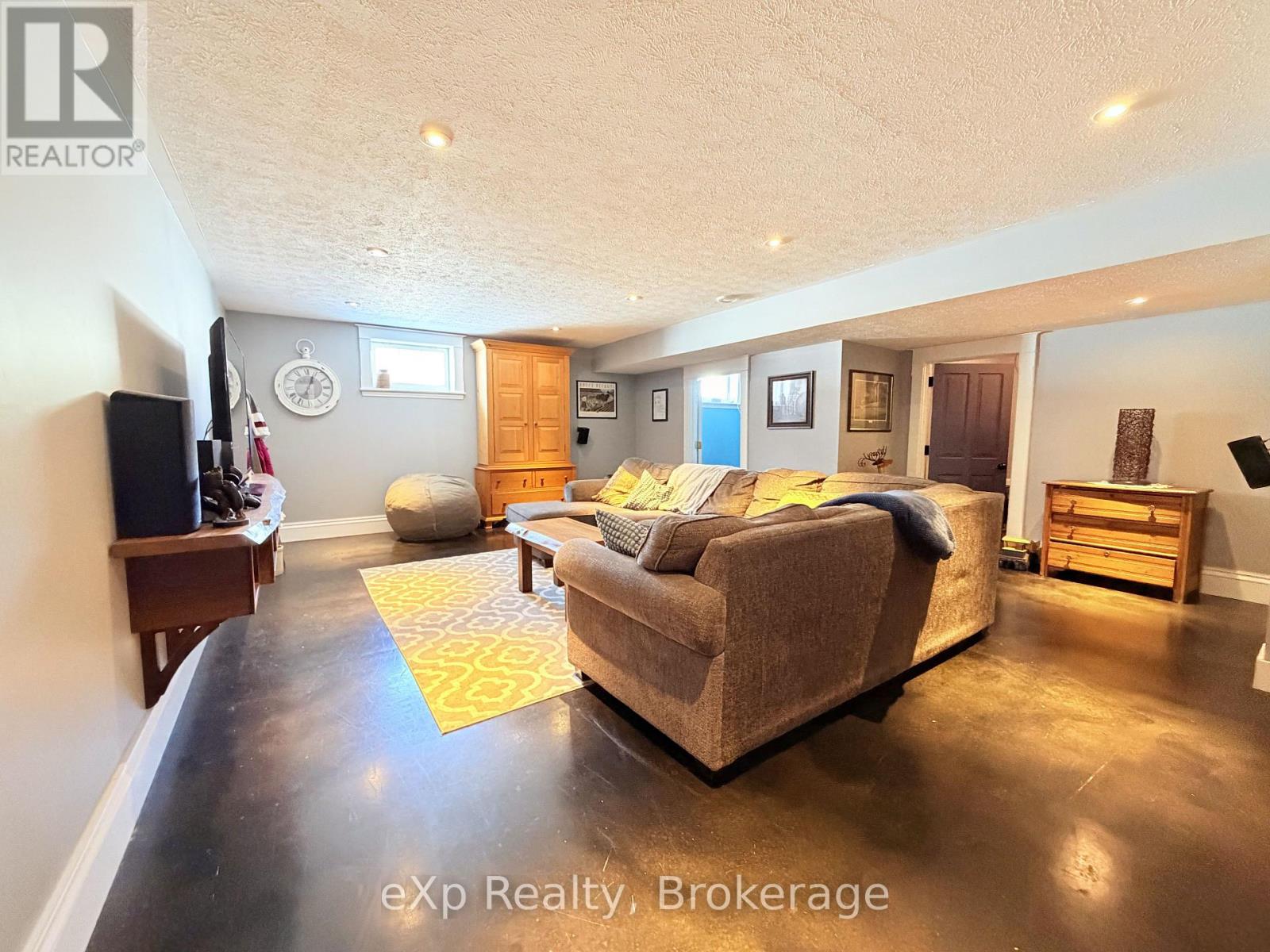 1348 Bruce Road 11, Arran-Elderslie, Ontario  N0G 2N0 - Photo 23 - X12852482