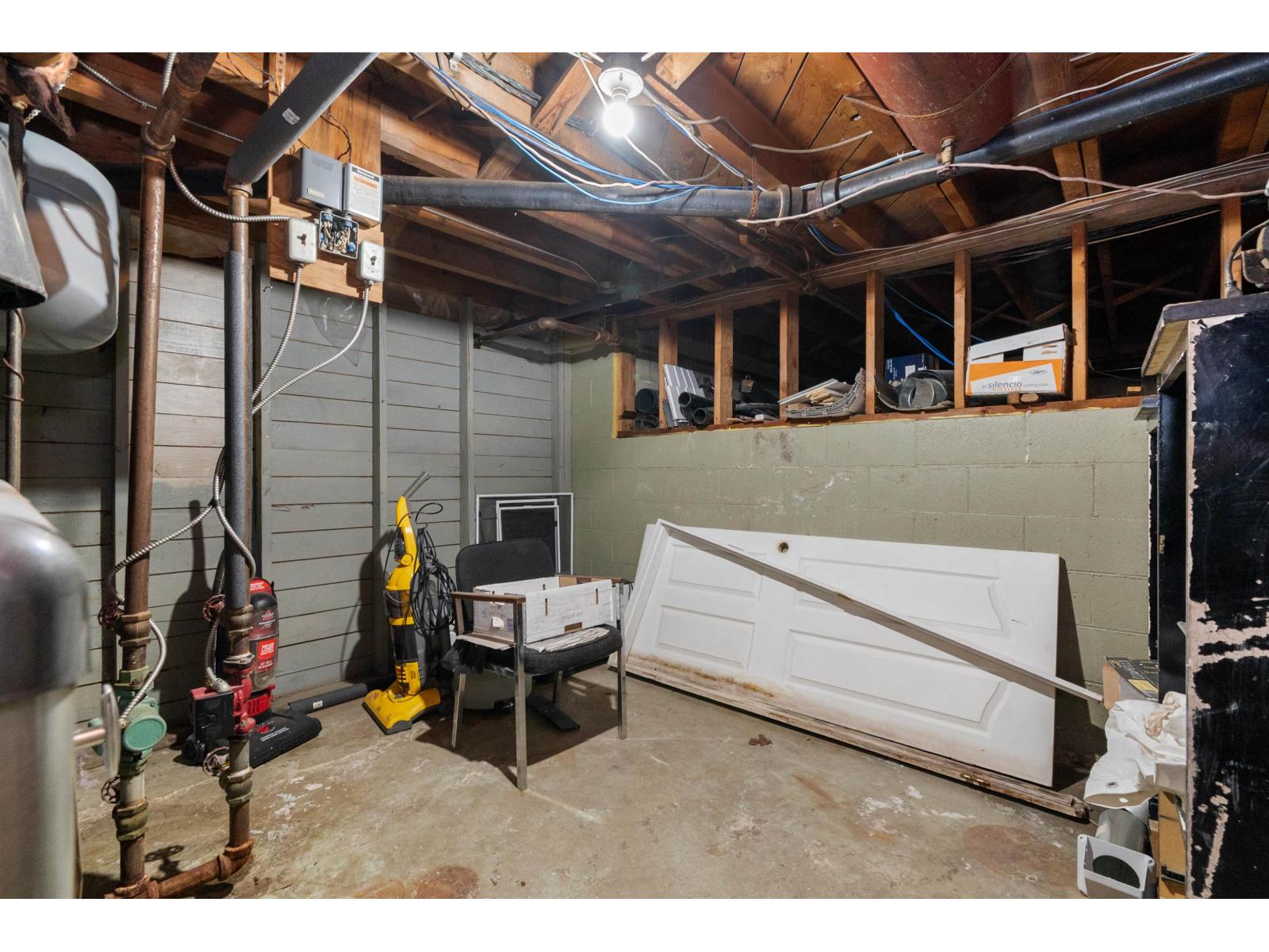360 Wallace Street, Hope, Hope, British Columbia  V0X 1L0 - Photo 22 - C8078348