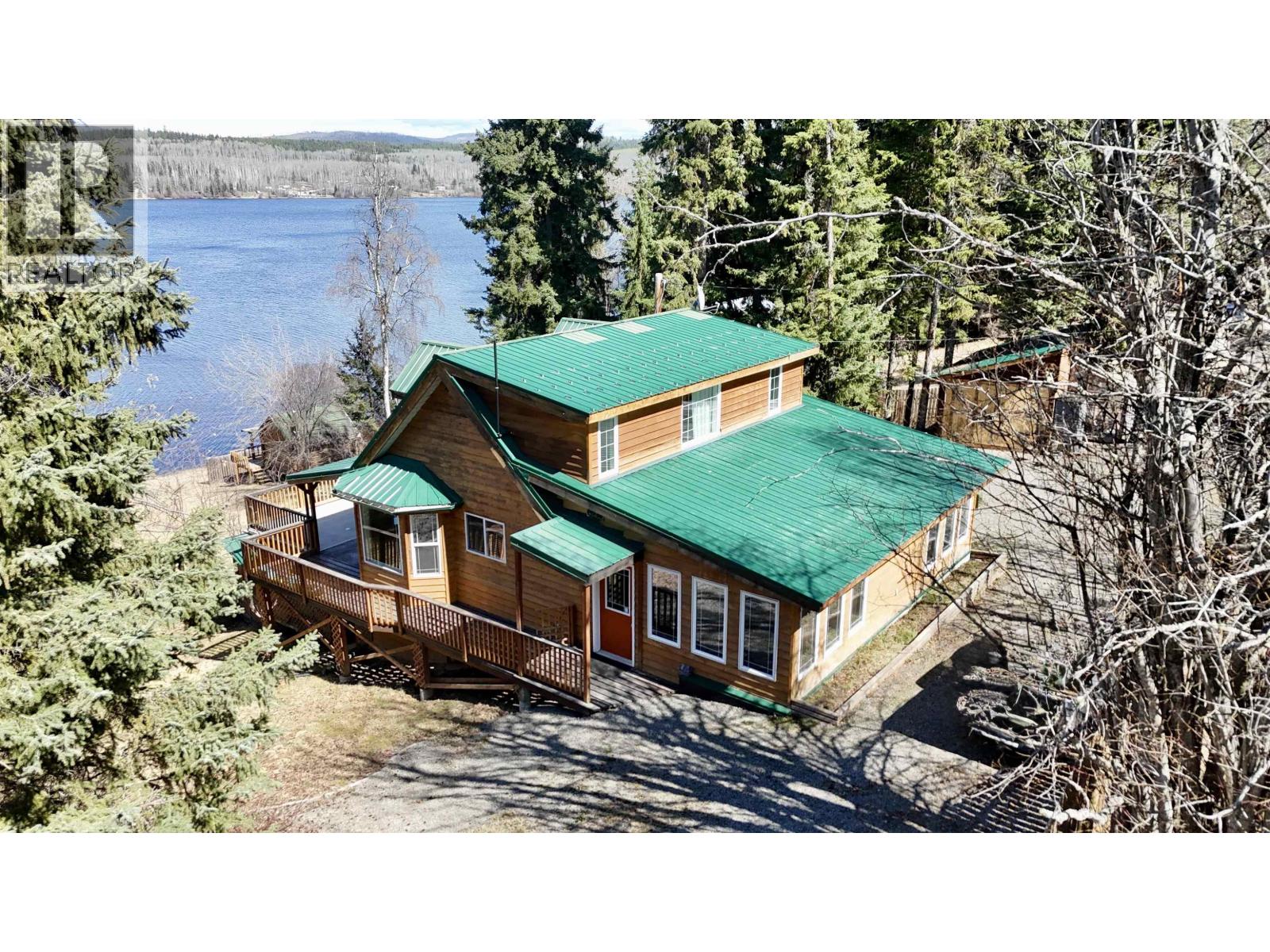 1753 Simon Bay Road, Fraser Lake, British Columbia  V0J 1S0 - Photo 2 - R3117198