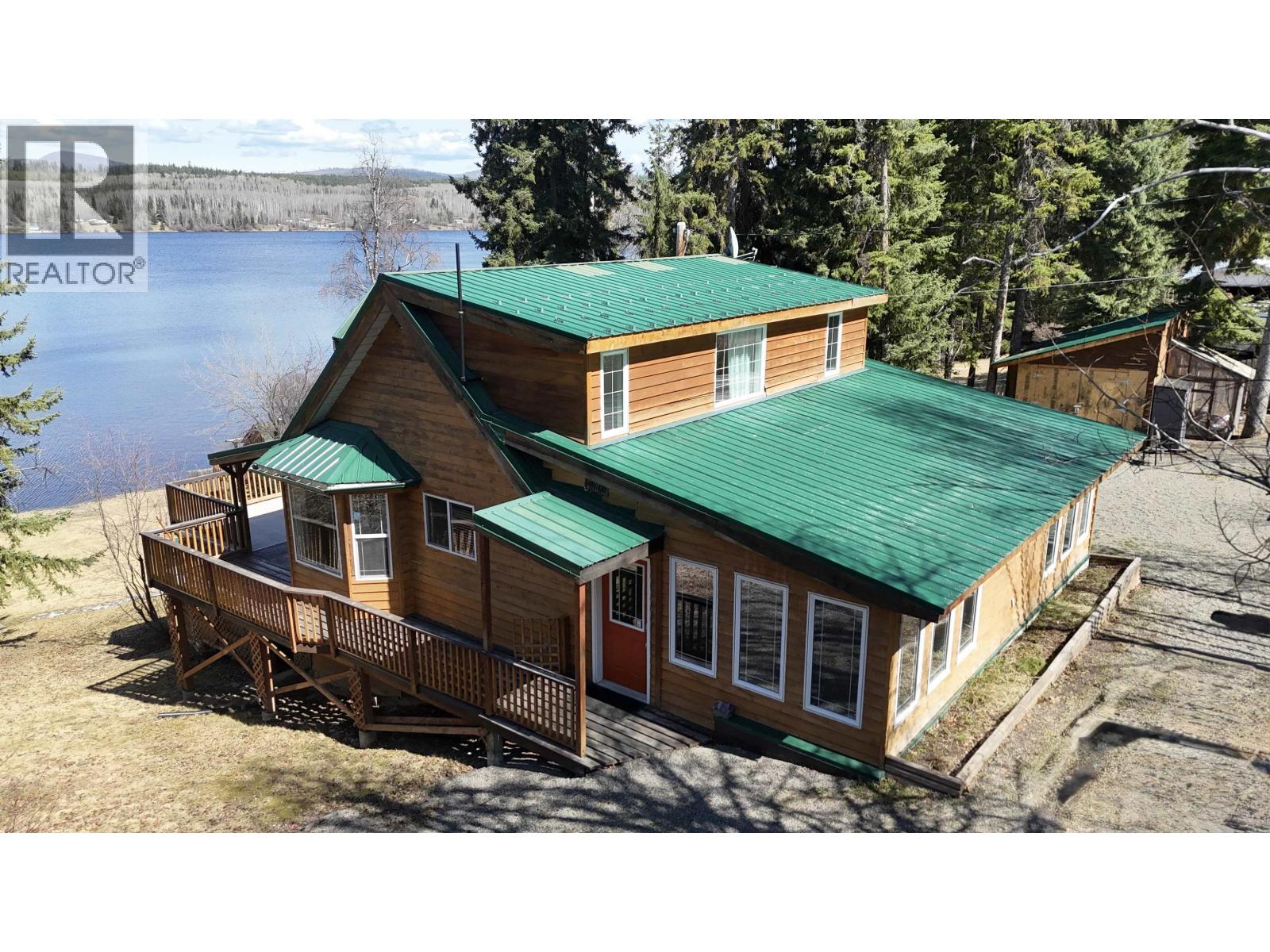 1753 Simon Bay Road, Fraser Lake, British Columbia  V0J 1S0 - Photo 1 - R3117198