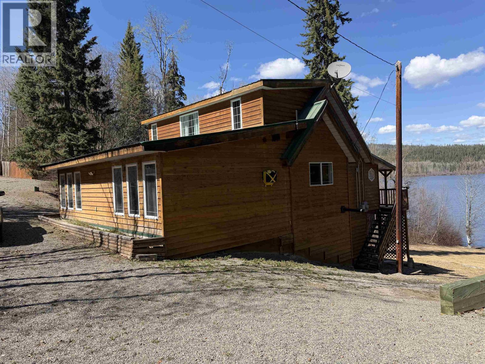 1753 Simon Bay Road, Fraser Lake, British Columbia  V0J 1S0 - Photo 36 - R3117198