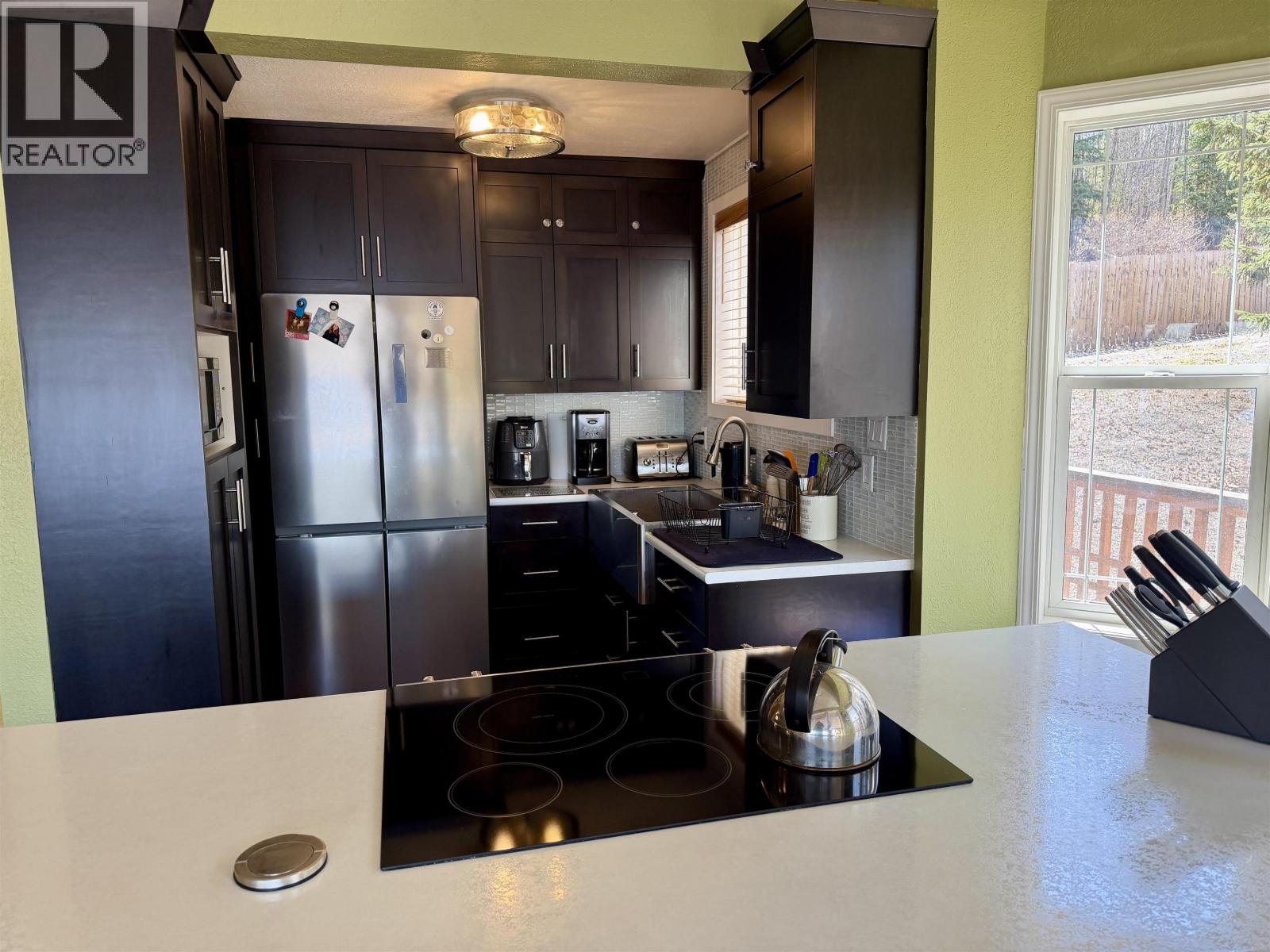 1753 Simon Bay Road, Fraser Lake, British Columbia  V0J 1S0 - Photo 14 - R3117198