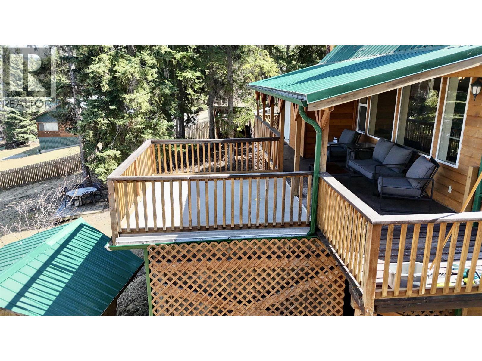 1753 Simon Bay Road, Fraser Lake, British Columbia  V0J 1S0 - Photo 5 - R3117198