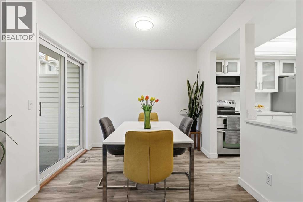 310 Hawkstone Manor NW, Calgary, Alberta  T3G 2X2 - Photo 7 - A2306089