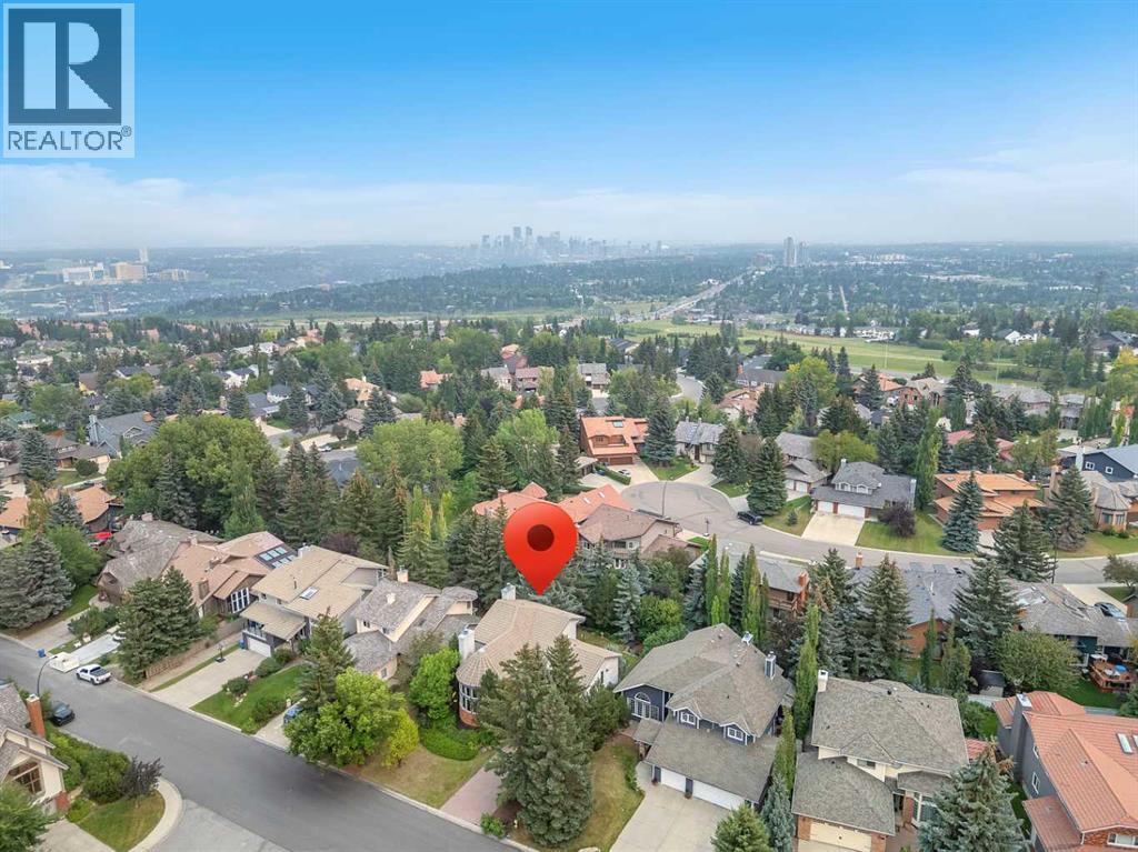 656 Coach Grove Road SW, Calgary, Alberta  T3H 1C6 - Photo 26 - A2304869