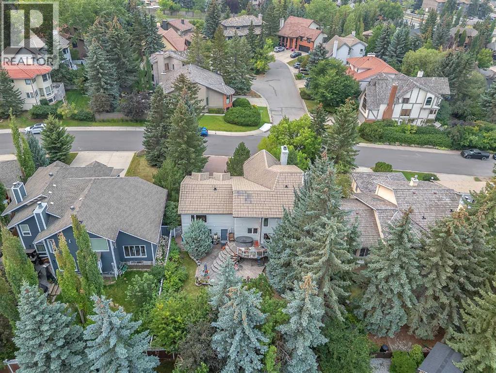 656 Coach Grove Road SW, Calgary, Alberta  T3H 1C6 - Photo 24 - A2304869
