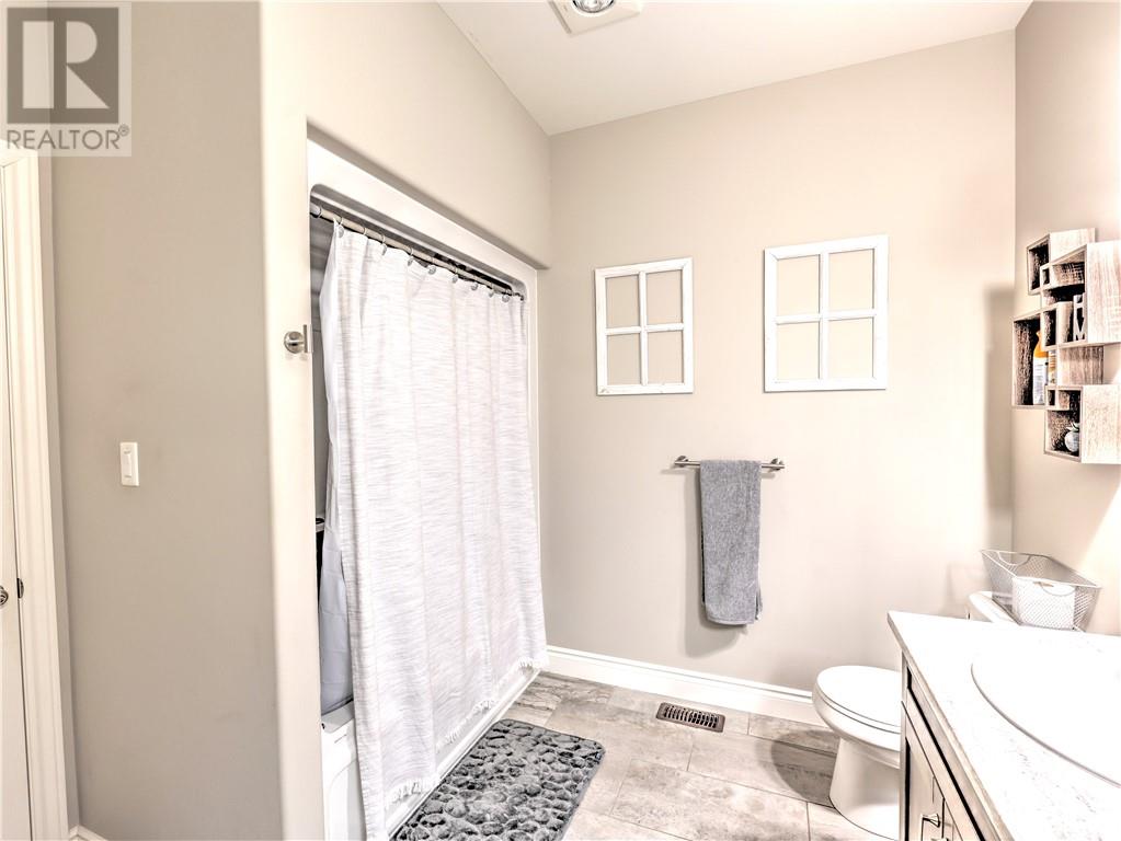 1093 Cloverdale Court, Blezard Valley, Ontario  P0M 1E0 - Photo 19 - 2126905