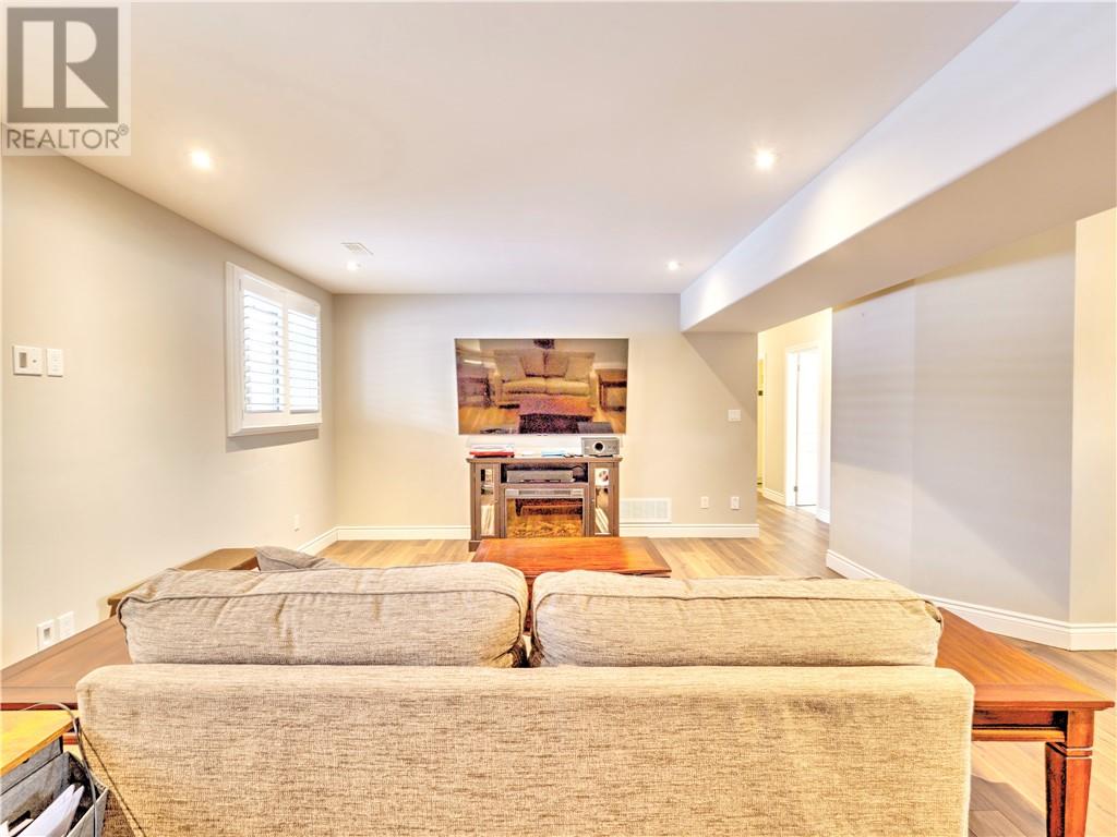 1093 Cloverdale Court, Blezard Valley, Ontario  P0M 1E0 - Photo 30 - 2126905