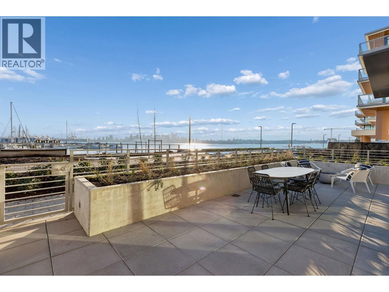 Th112 755 Harbourside Drive, North Vancouver, British Columbia  V7P 0G1 - Photo 8 - R3117576