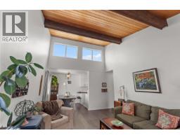 301 5553 16 AVENUE, Delta, British Columbia