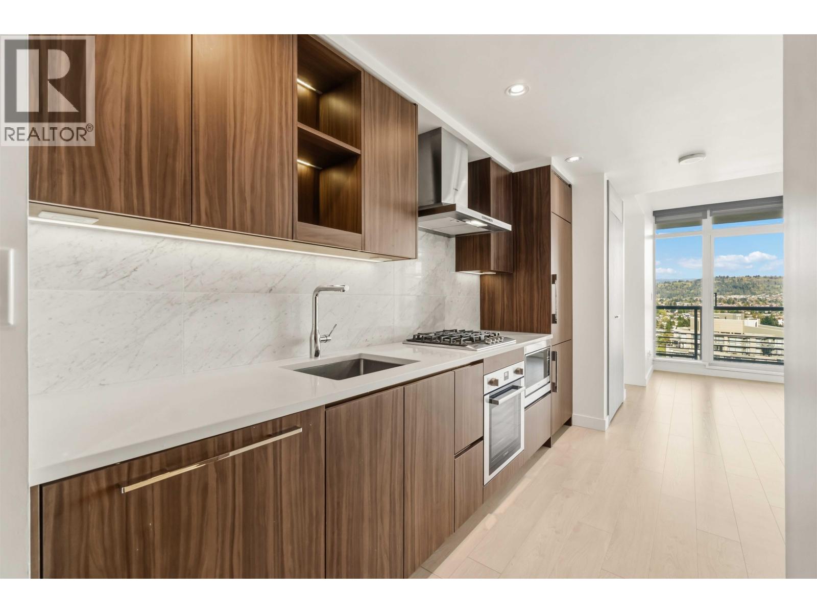 3209 4730 Lougheed Highway, Burnaby, British Columbia  V5C 0M9 - Photo 2 - R3117609