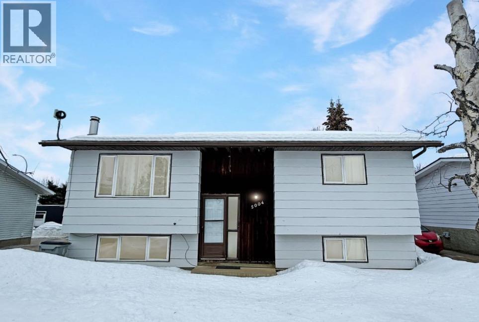 5004 43rd Street, High Prairie, Alberta