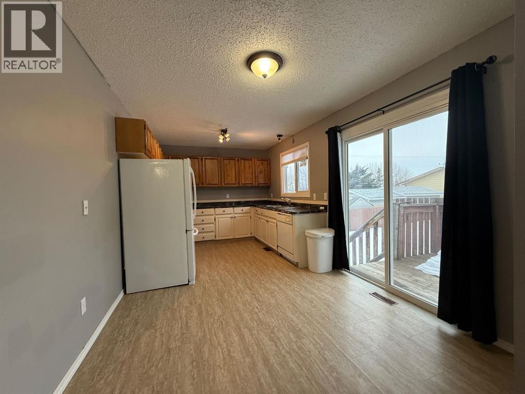 5004 43rd Street, High Prairie, Alberta  T0G 1E0 - Photo 6 - A2280284