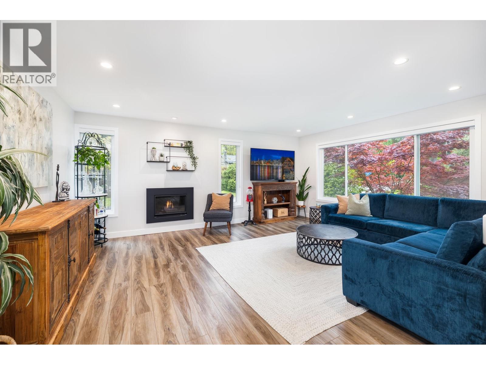 2511 Boswell Avenue, North Vancouver, British Columbia  V7H 1L8 - Photo 12 - R3117606