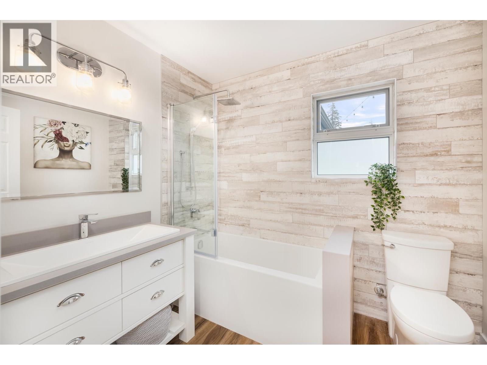 2511 Boswell Avenue, North Vancouver, British Columbia  V7H 1L8 - Photo 13 - R3117606