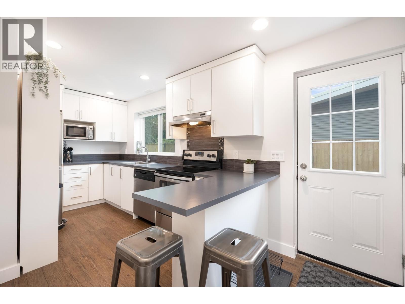 2511 Boswell Avenue, North Vancouver, British Columbia  V7H 1L8 - Photo 24 - R3117606