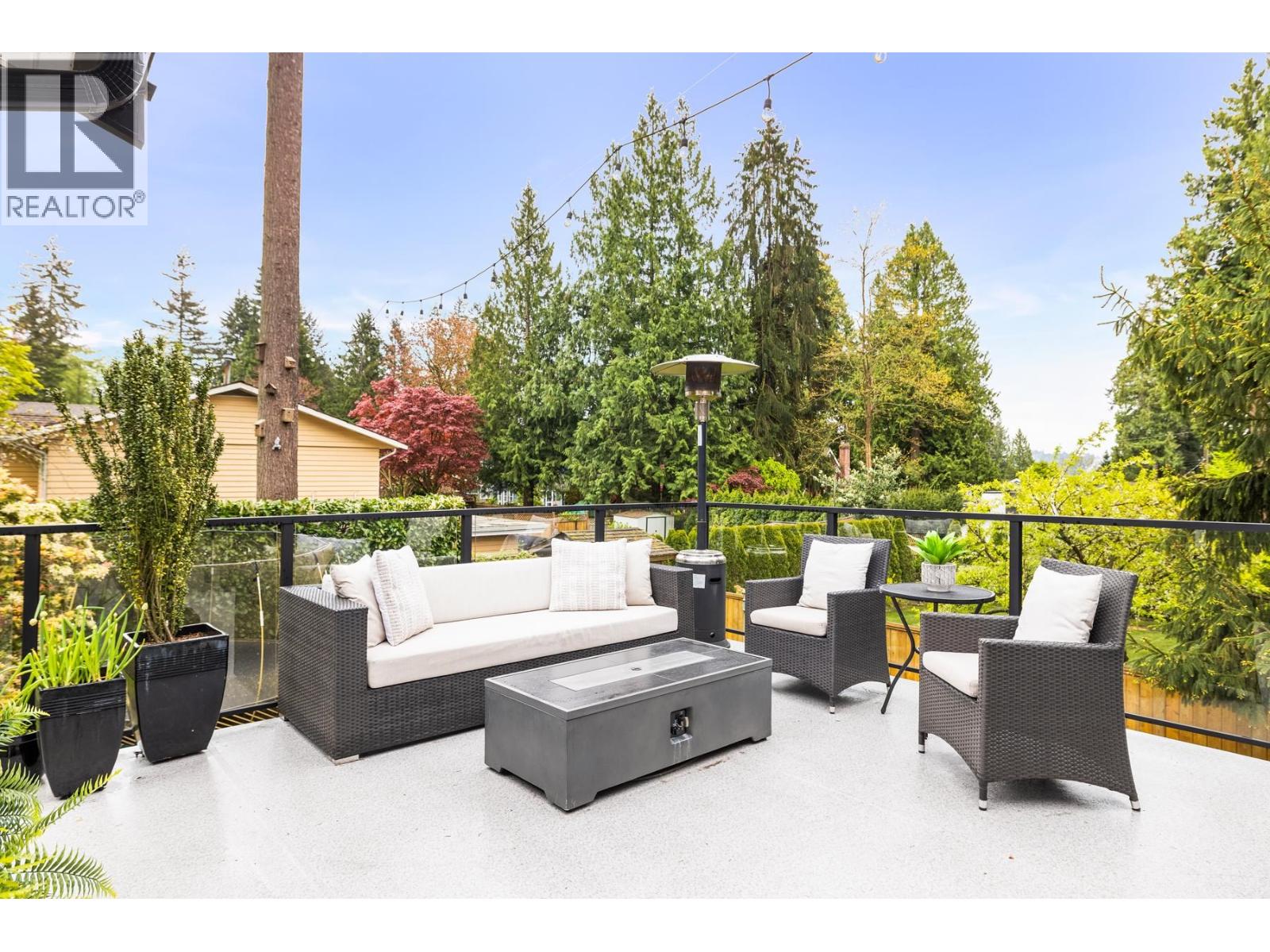 2511 Boswell Avenue, North Vancouver, British Columbia  V7H 1L8 - Photo 7 - R3117606