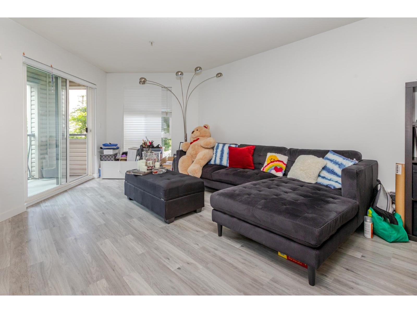 208 3176 Gladwin Road, Abbotsford, British Columbia  V2T 6R7 - Photo 13 - R3091413