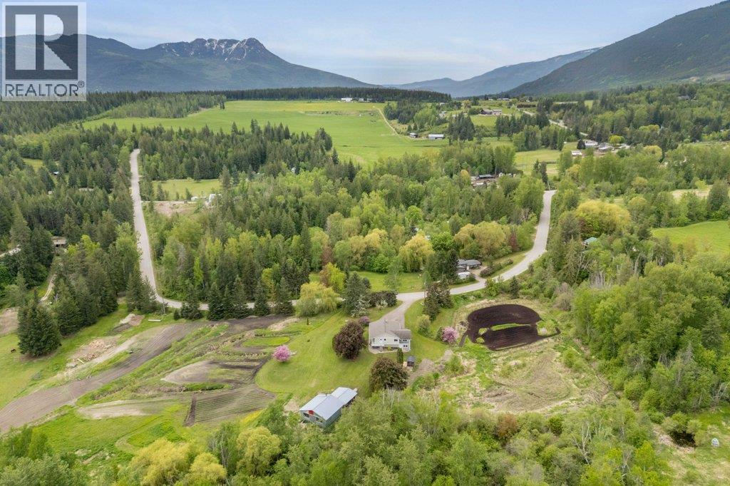 4501 44 Avenue Nw, Salmon Arm, British Columbia  V1E 3A7 - Photo 84 - 10385377