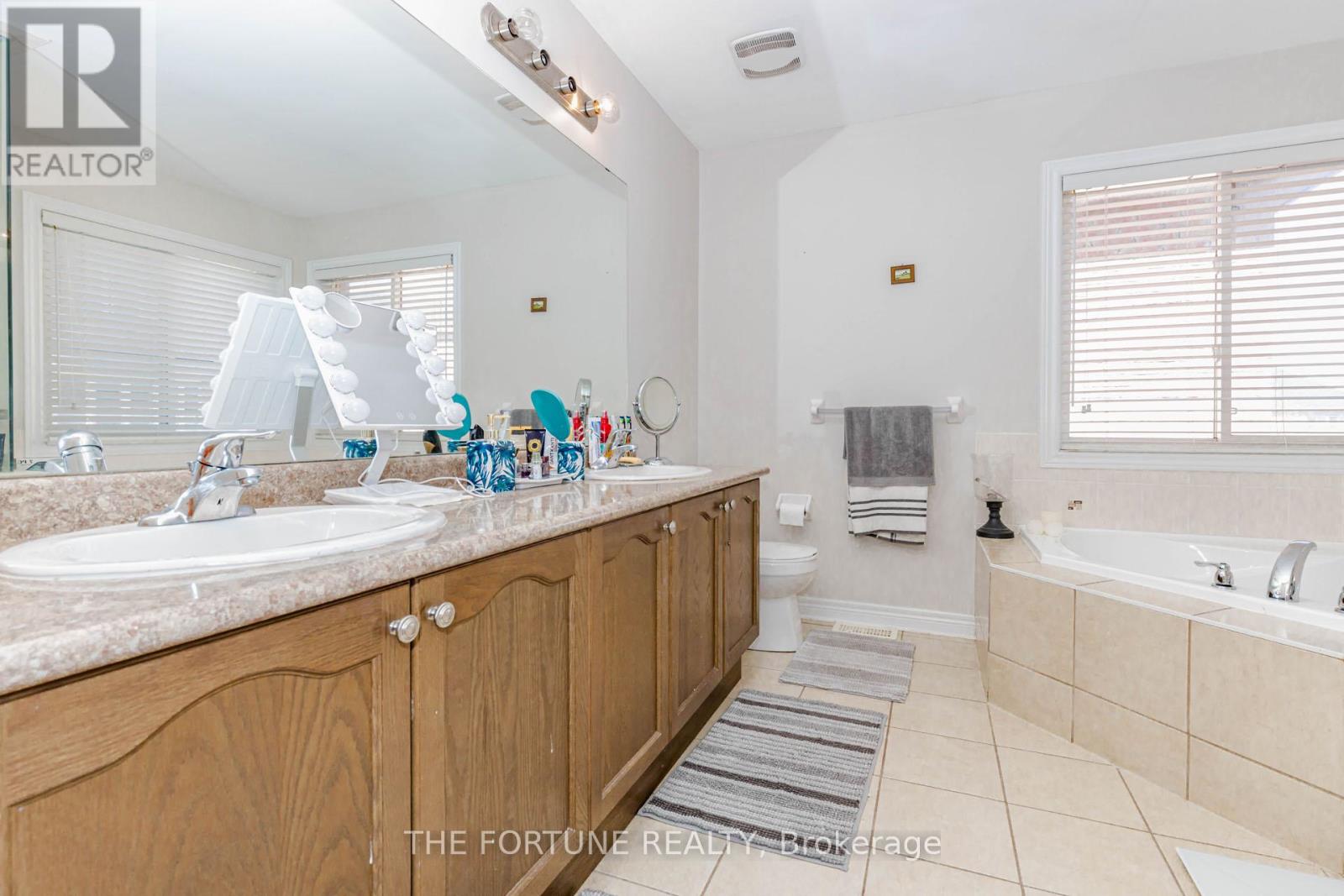 30 Cedarsprings Way, Brampton, Ontario  L6R 0W1 - Photo 32 - W13060326