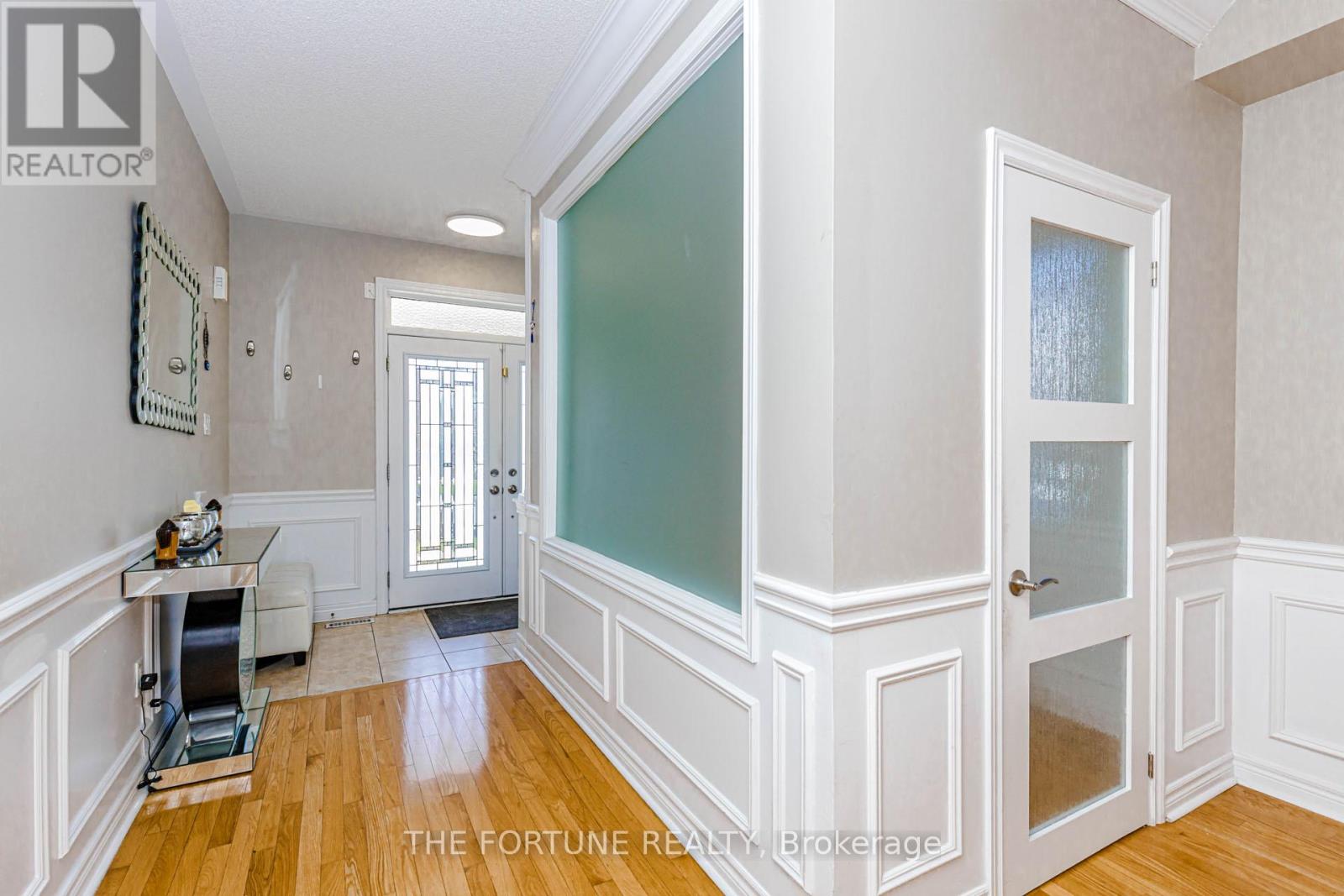 30 Cedarsprings Way, Brampton, Ontario  L6R 0W1 - Photo 7 - W13060326