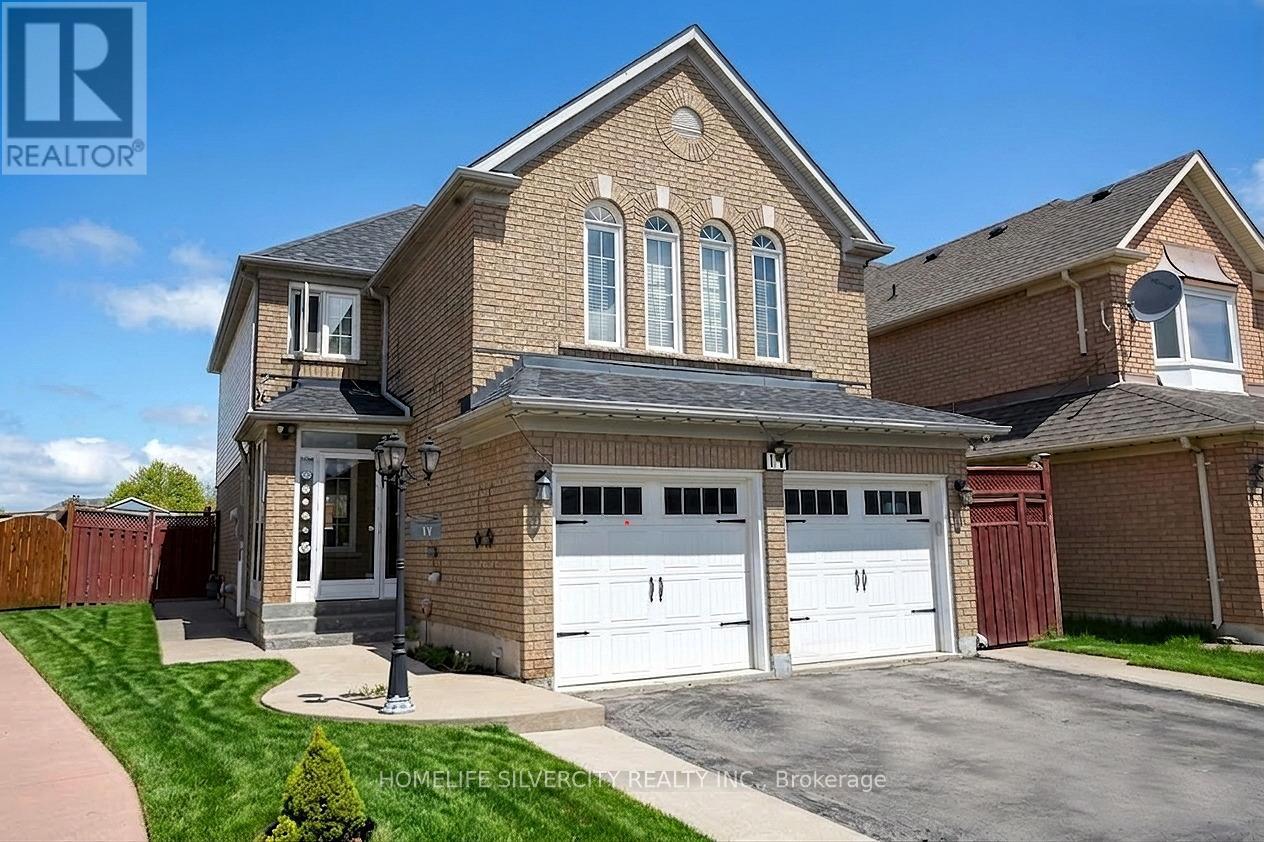 11 RANGELAND ROAD, Brampton, Ontario