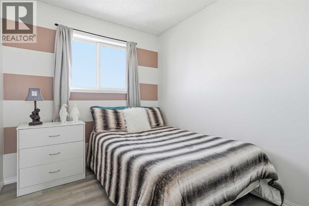28 Martin Crossing Rise NE, Calgary, Alberta  T3J 3N8 - Photo 17 - A2301034