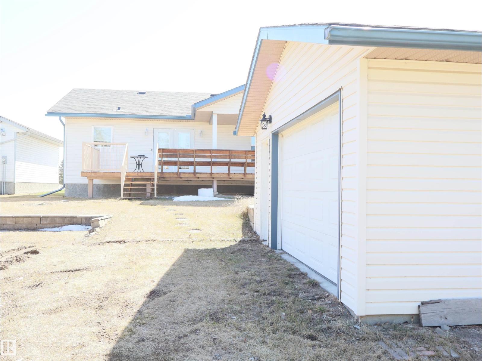 5802 52 Av, Barrhead, Alberta  T7N 1N6 - Photo 14 - E4484731