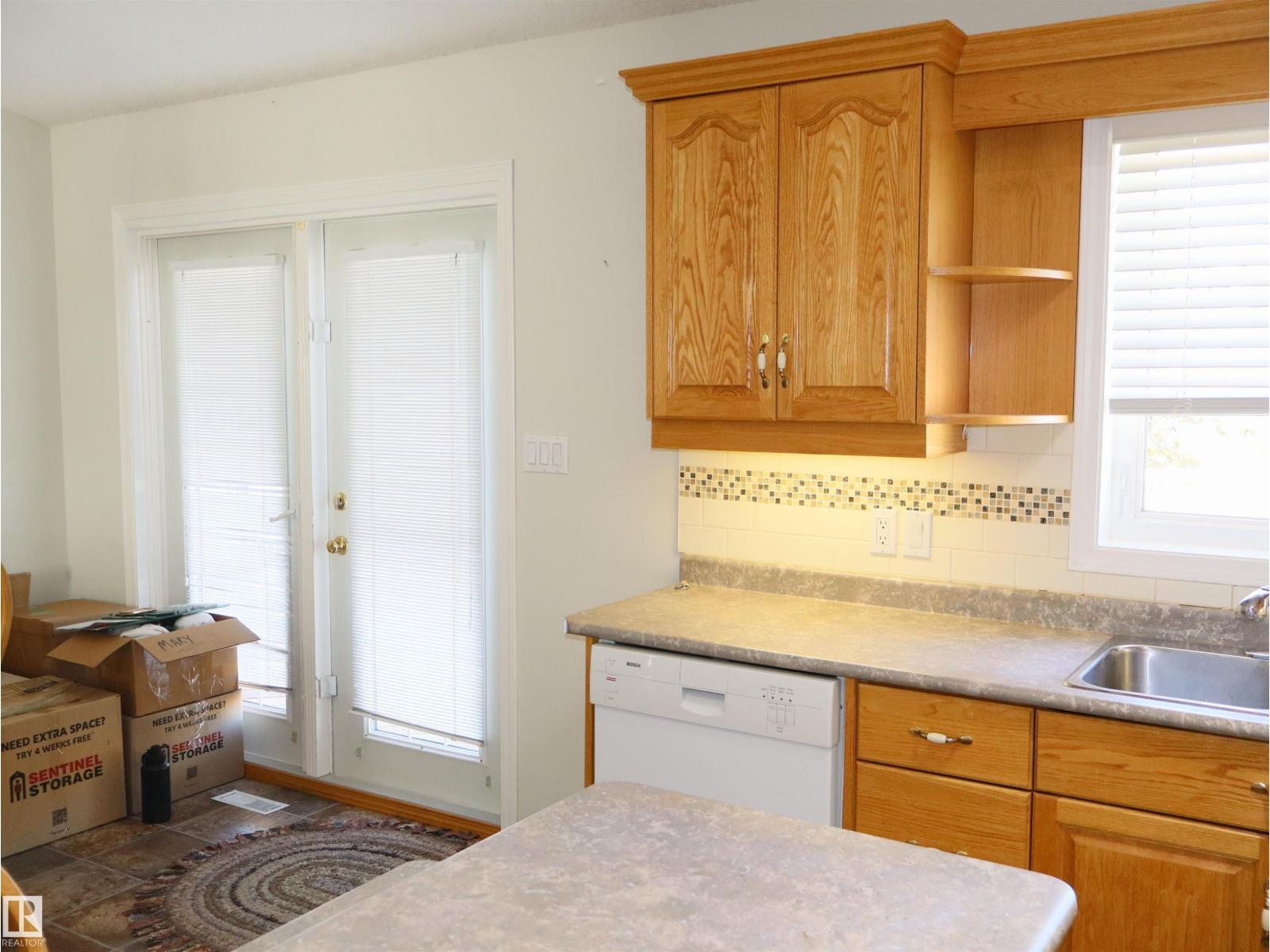 5802 52 Av, Barrhead, Alberta  T7N 1N6 - Photo 18 - E4484731