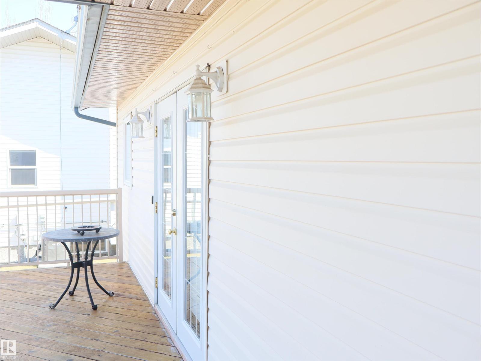 5802 52 Av, Barrhead, Alberta  T7N 1N6 - Photo 6 - E4484731