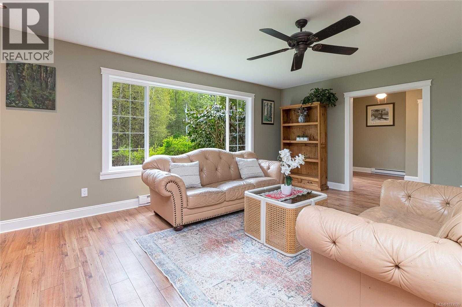 2080 Bear Hill Rd, Central Saanich, British Columbia  V8X 1M7 - Photo 10 - 1033039