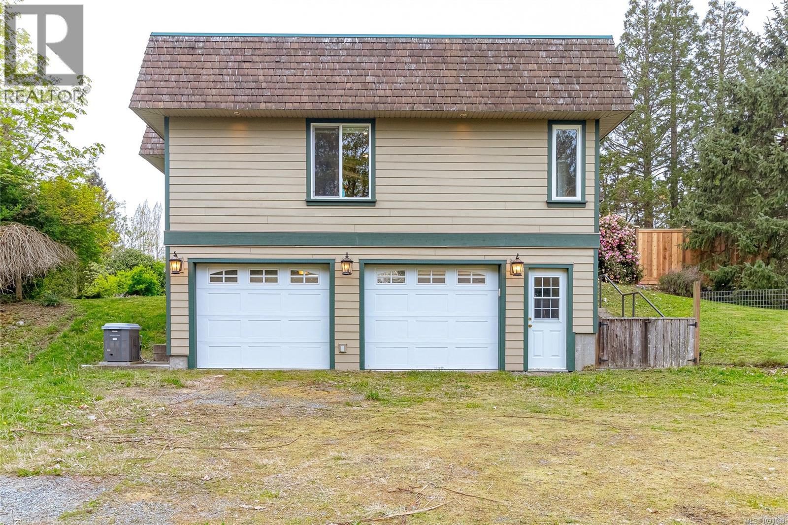 2080 Bear Hill Rd, Central Saanich, British Columbia  V8X 1M7 - Photo 41 - 1033039