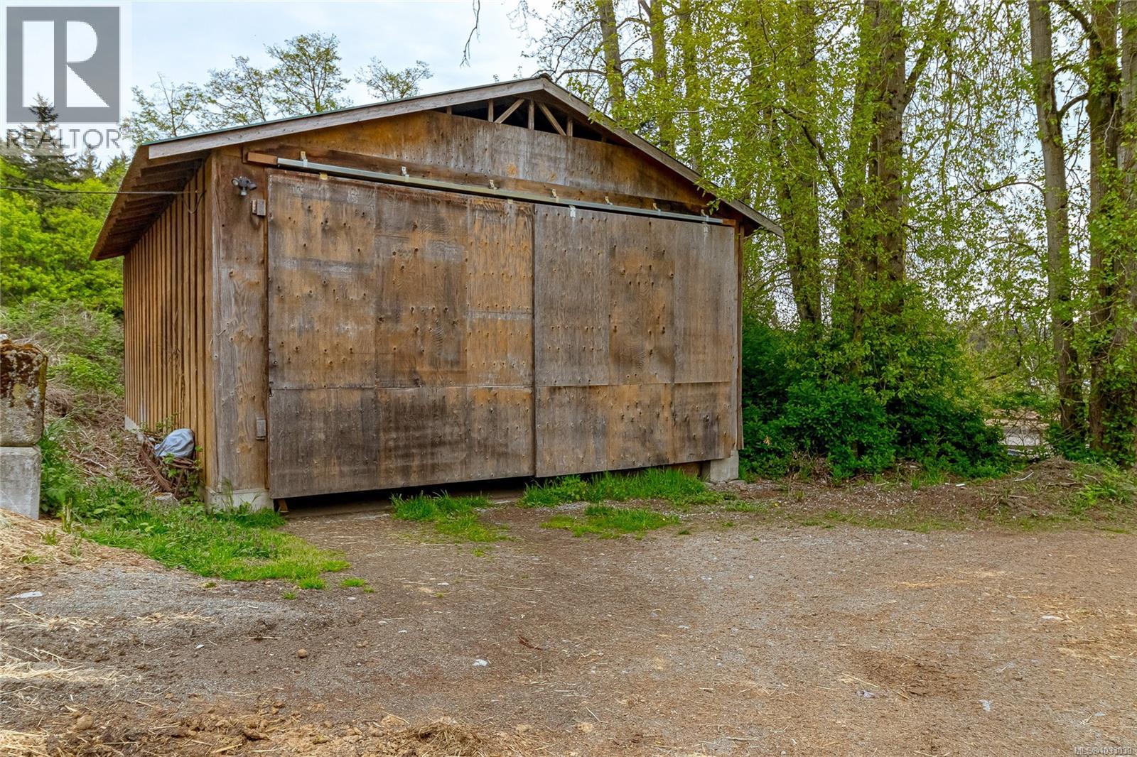 2080 Bear Hill Rd, Central Saanich, British Columbia  V8X 1M7 - Photo 64 - 1033039
